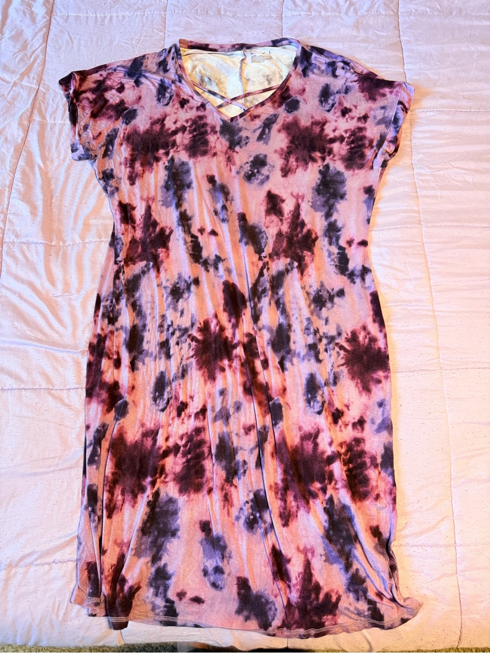 Lane Bryant Livi Active Women’s Pink & Purple Tie-Dye V-Neck Short Sleeve Dress